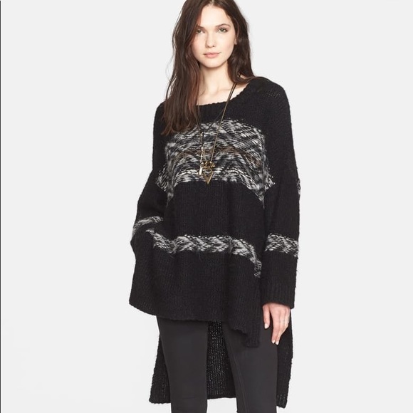 Free People Oversized Sweater - Picture 2 of 3